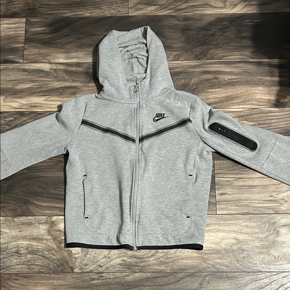 Nike Kids Light Gray Full-Zip Hoodie